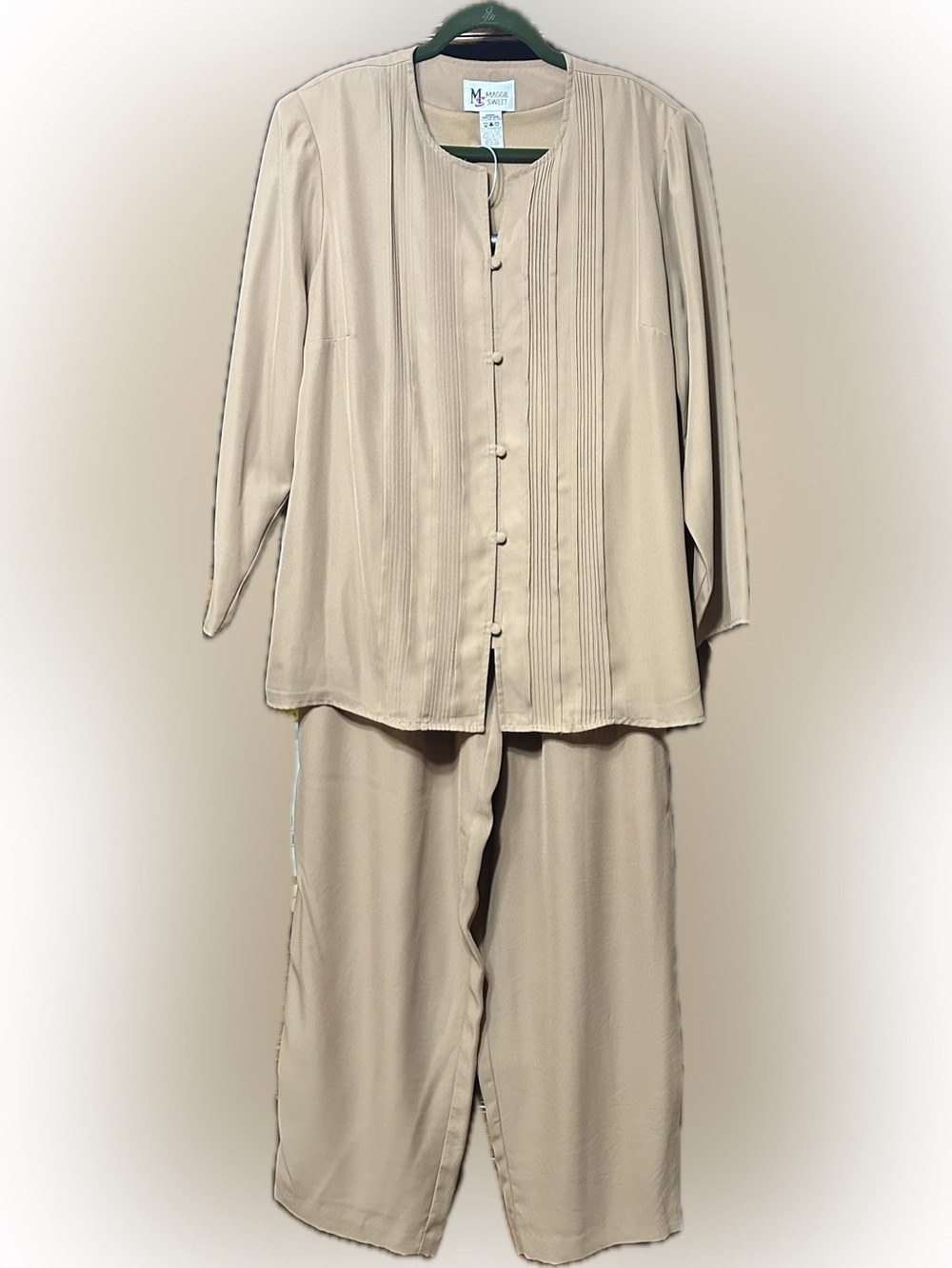 Maggie Sweet 2-Piece Pintuck Pant Suit Tall 1X Camel